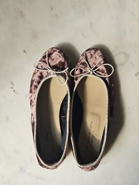 ANNIEL: Italian Handmade Luxe Lavender Purple Crushed Velvet Flats